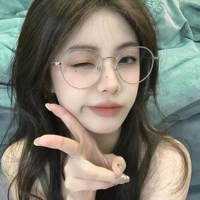 空房间里的妻子